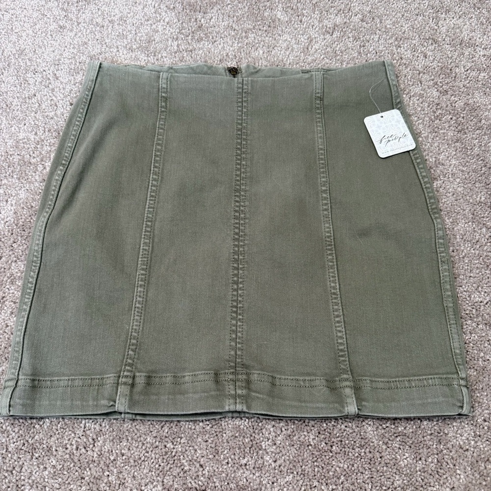NWT Free People Olive Corduroy Mini Skirt Retro Festival Y2K Skirt Size 4 - Picture 2 of 5